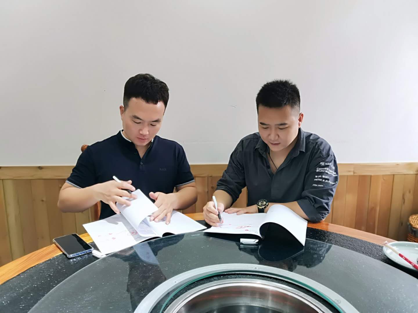 愛(ài)Q天賦測(cè)評(píng)成功簽約河南省鄭州市金水區(qū)代理